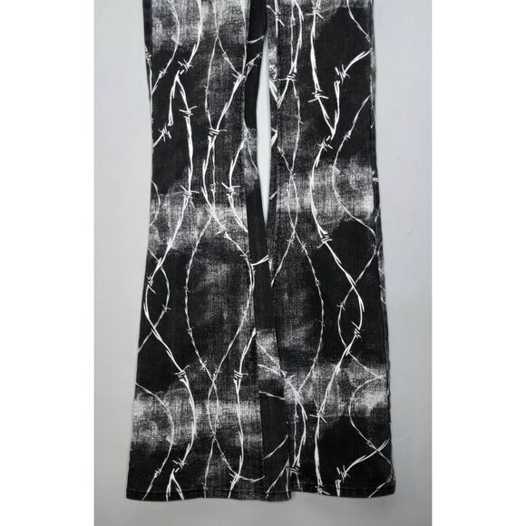 BDG Urban Outfitters Barb Wire Print Size 24 Ruched V-front Flare Jean - Picture 4 of 7